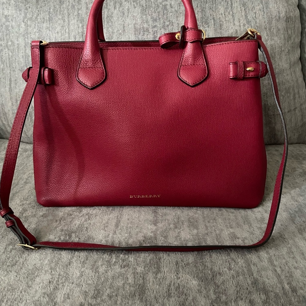 Burberry Red Leather Tote bag